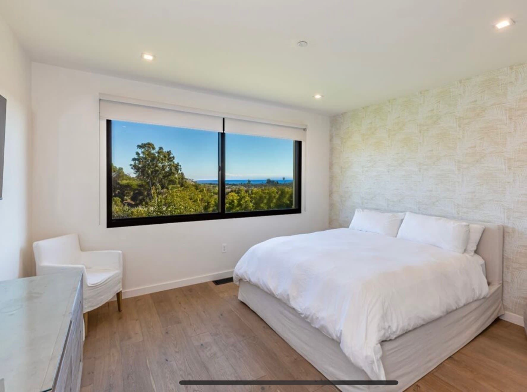 Gorgeous, wide sliding windows by Western Windows - 3 available