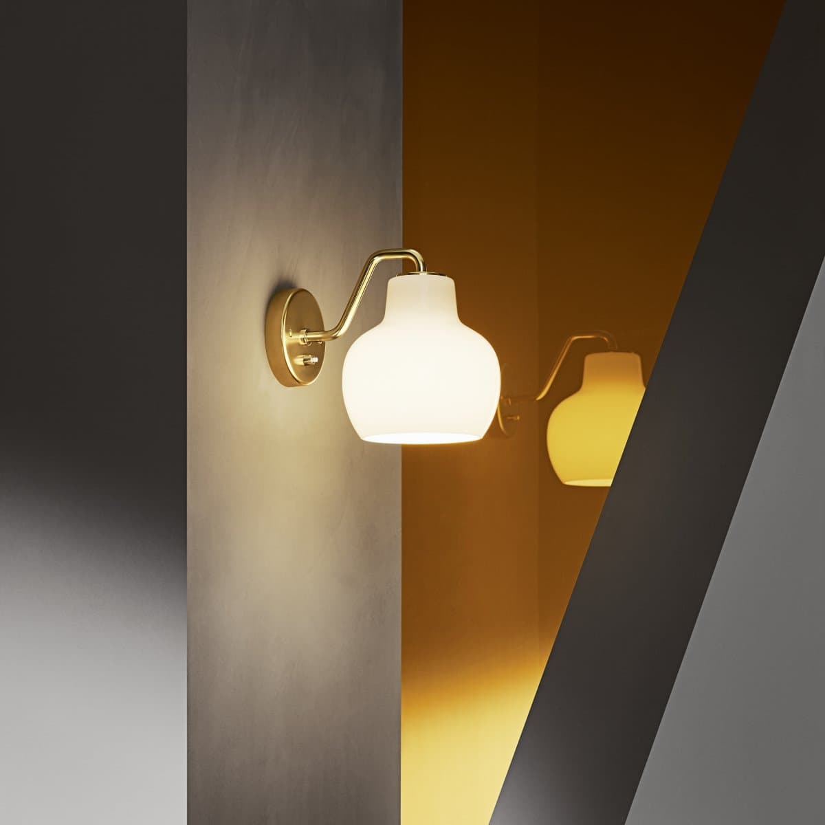 Louis Poulsen | VL Ring Crown Wall Sconce — 1 - alternate view