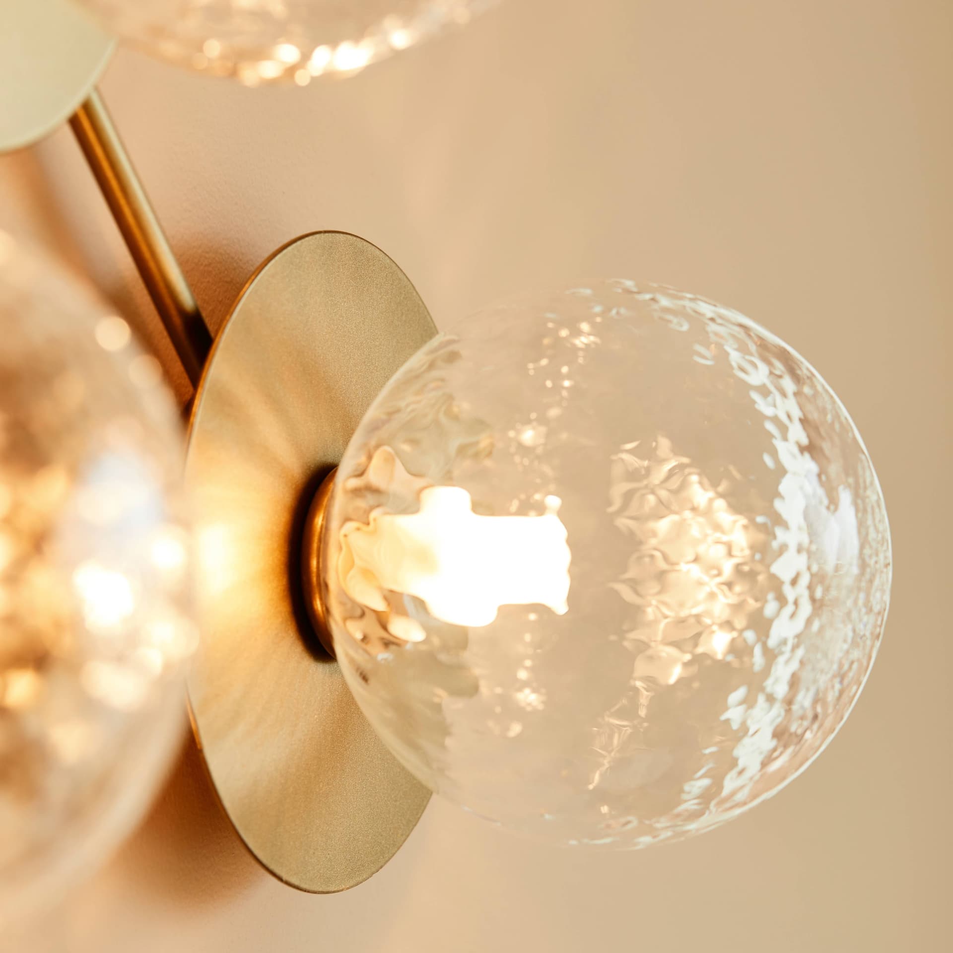 Nuura | Liila 1 Wall + Ceiling Lamp, Large - Nordic Gold/Optic Clear - alternate view