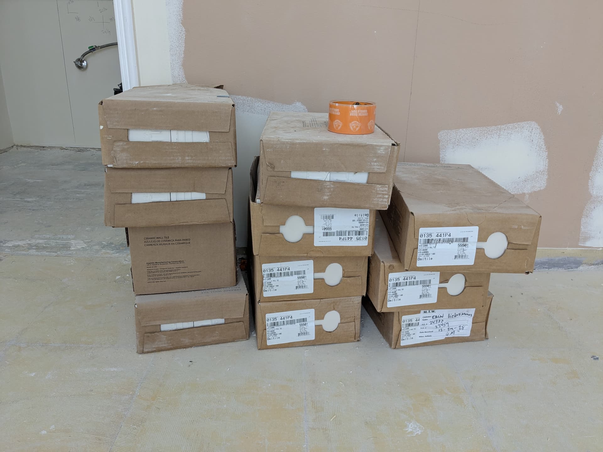 4x4 Daltile Almond Tile--Glossy