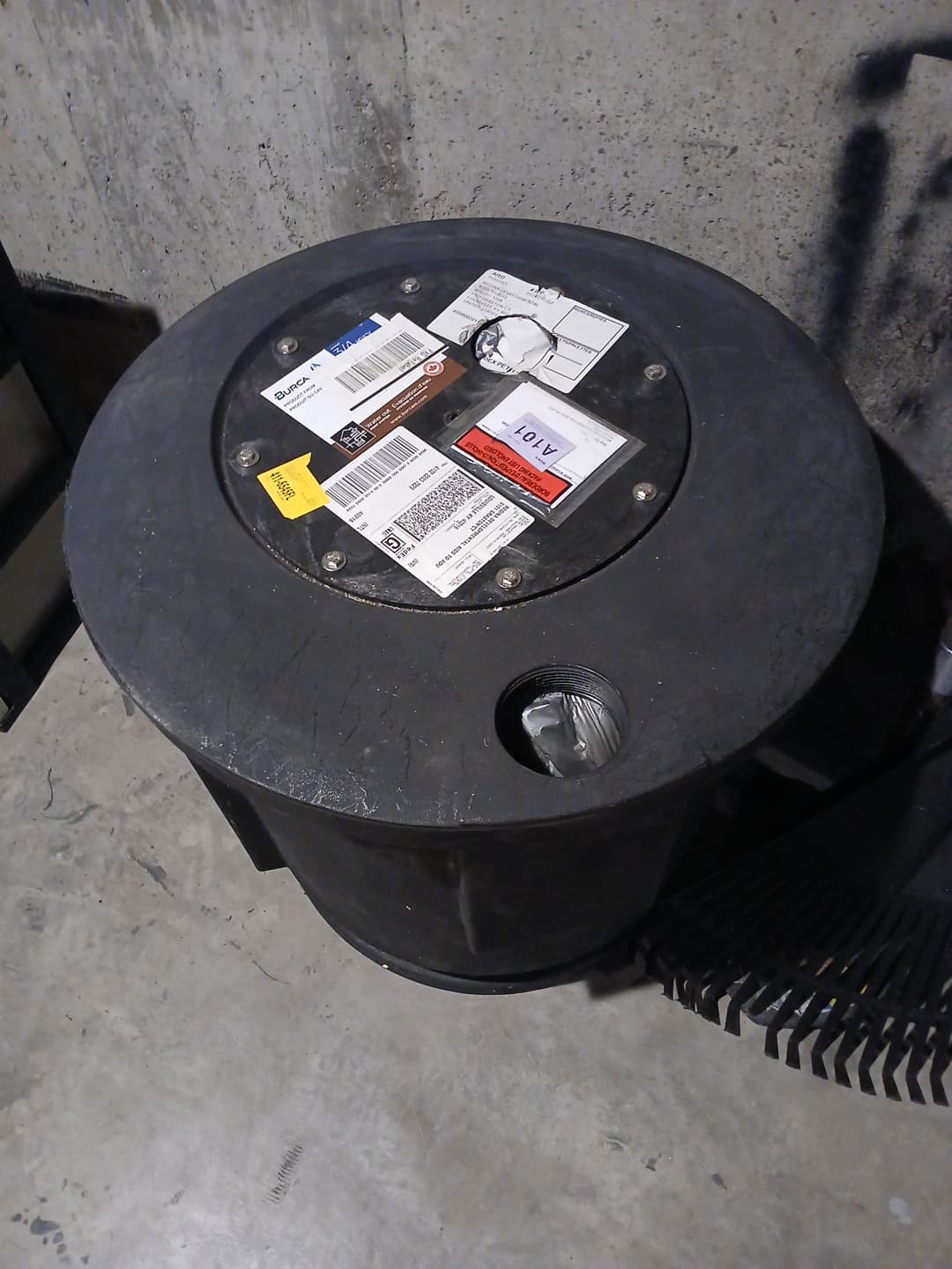 Water ' Out -Pump - alternate view