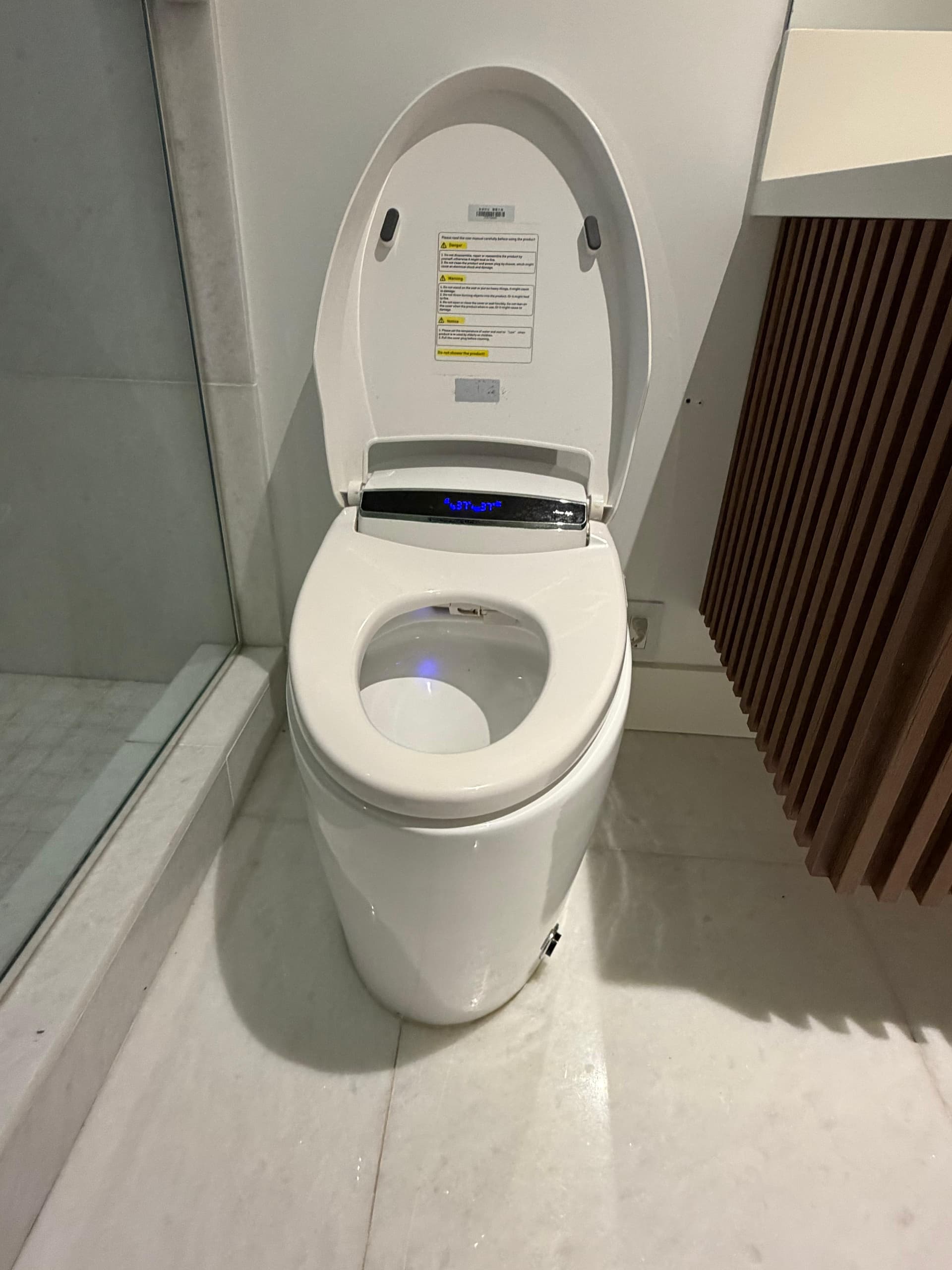 Smart toilet